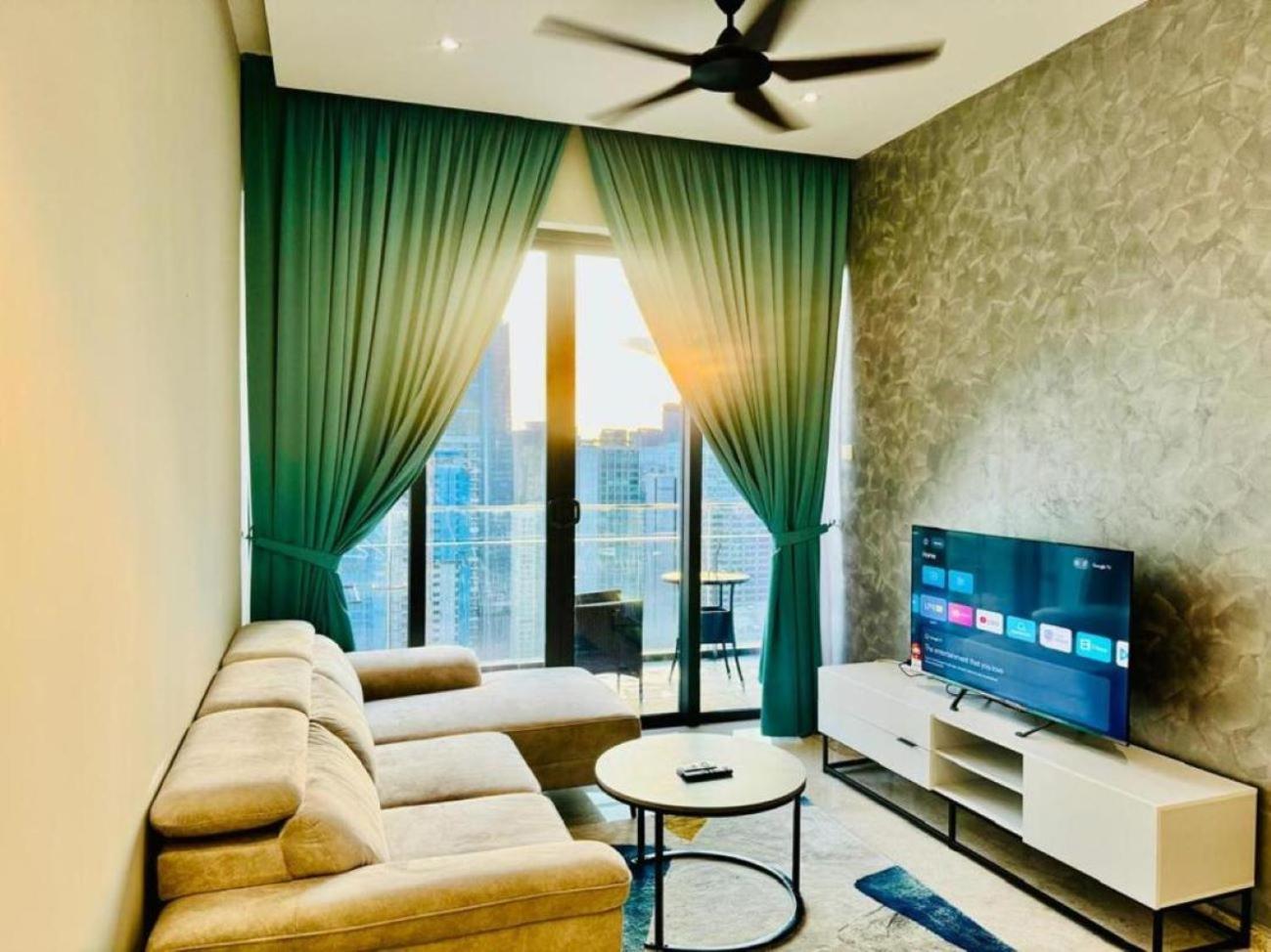 Crown Suites The Manor Klcc Kuala Lumpur City Center Extérieur photo